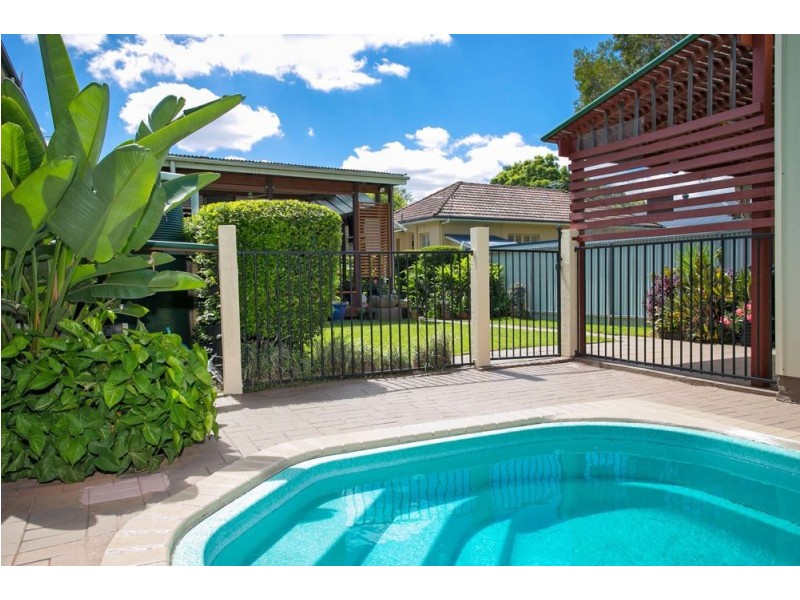 Tennyson QLD 4105