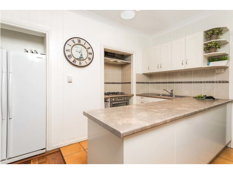 Tennyson QLD 4105