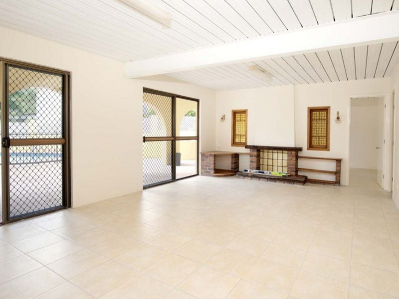 67 Carnegie Street, Westlake QLD 4074