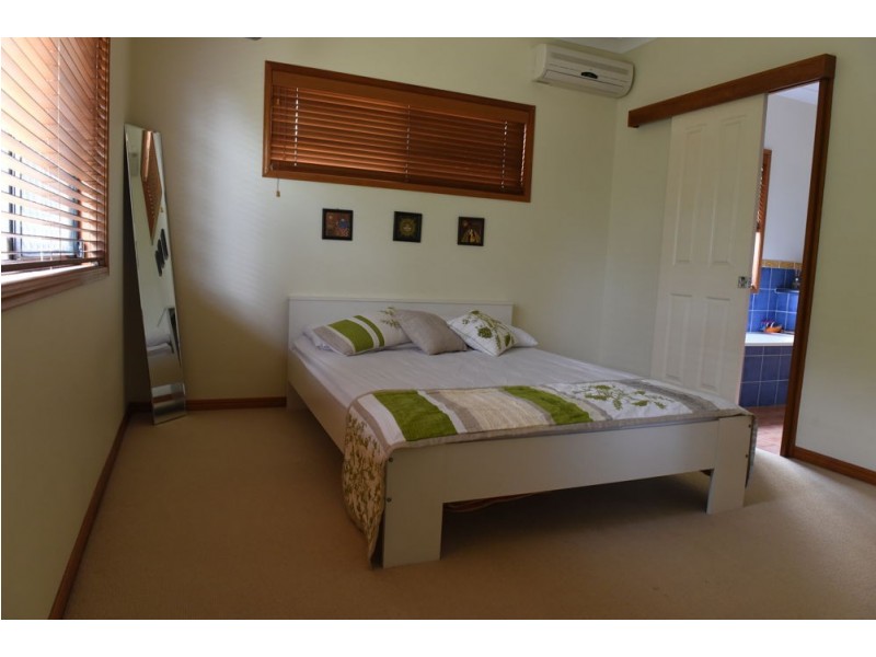 47 JASON STREET, Sinnamon Park QLD 4073