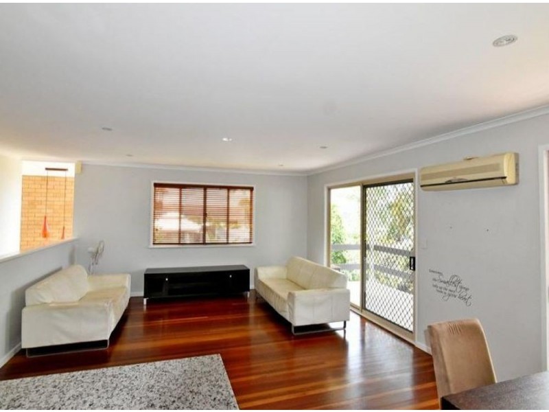 Jindalee QLD 4074