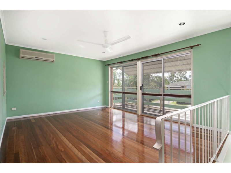 46 Dandenong Road, Jamboree Heights QLD 4074