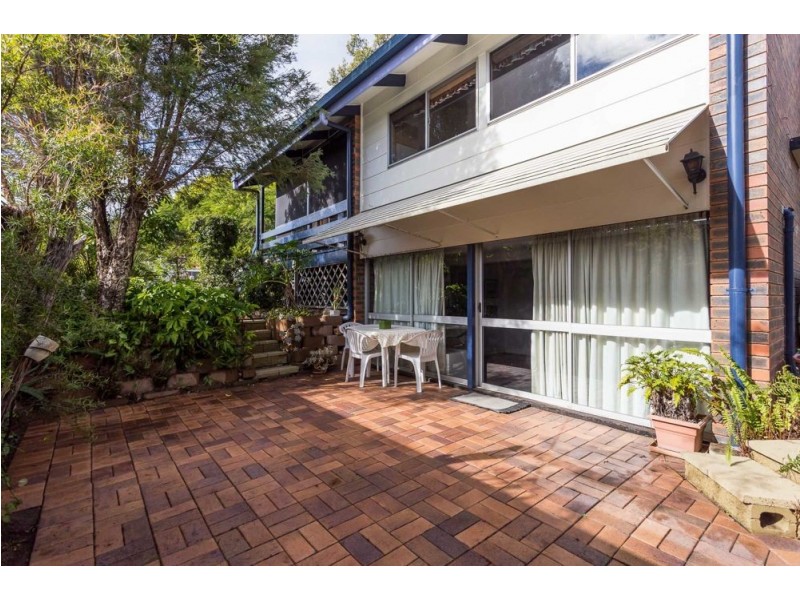 3 Flag Street, Jamboree Heights QLD 4074
