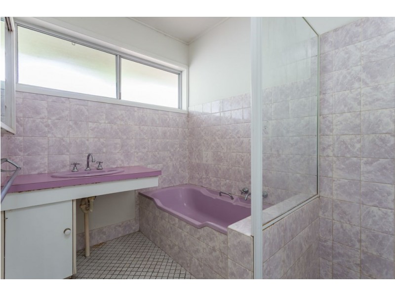 Jindalee QLD 4074