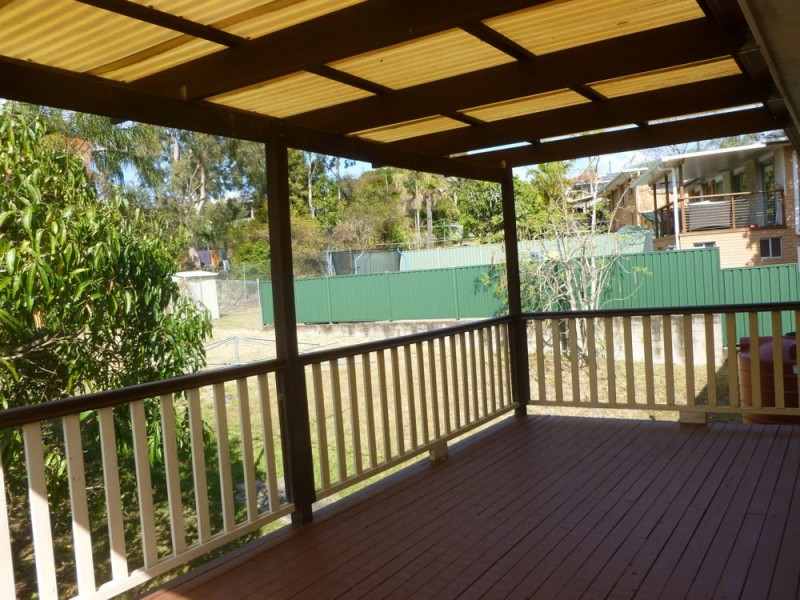 47 DANDENONG ROAD, Jamboree Heights QLD 4074