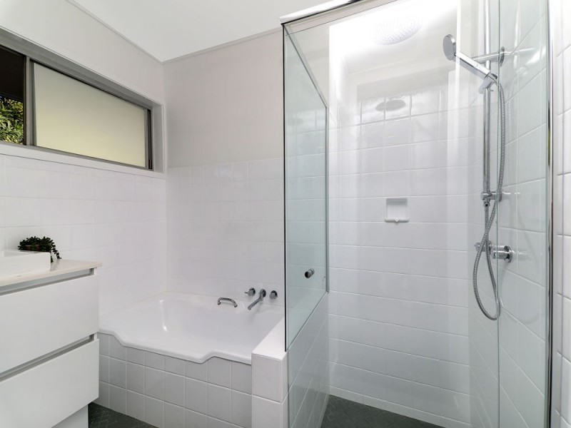 Jindalee QLD 4074