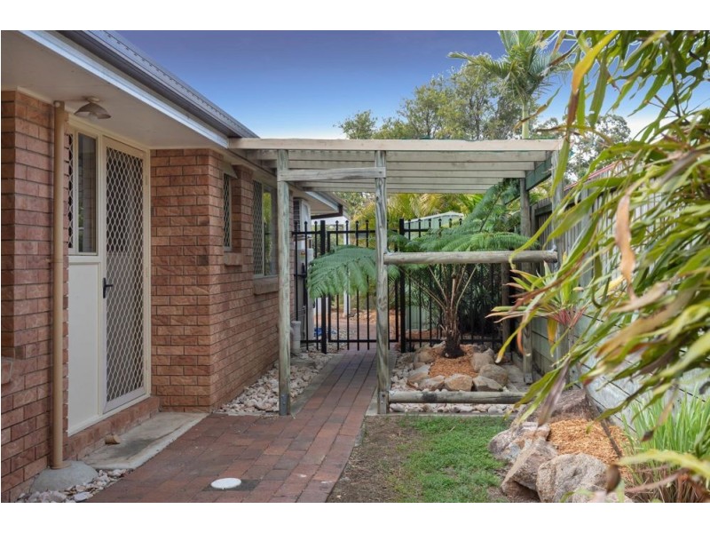 Sinnamon Park QLD 4073