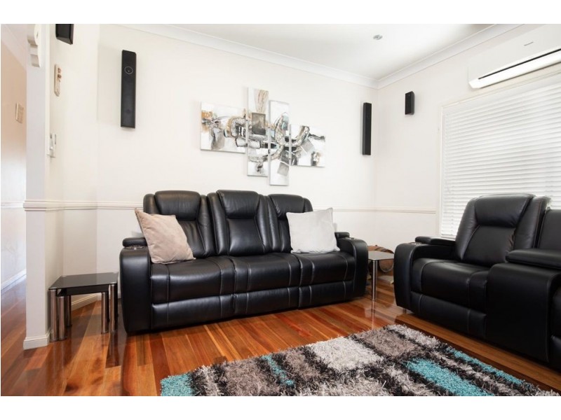 31 Takora Street, Middle Park QLD 4074