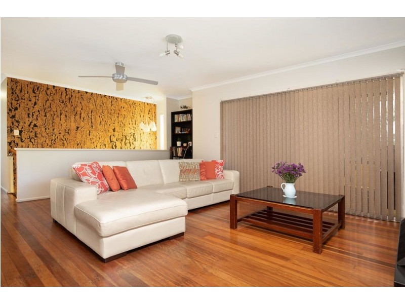 Jindalee QLD 4074