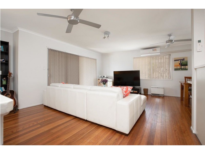Jindalee QLD 4074