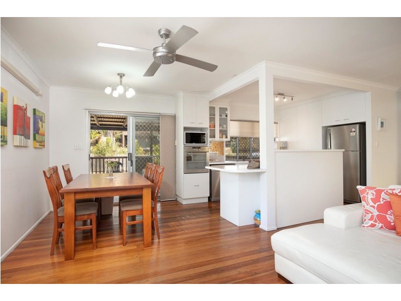 Jindalee QLD 4074