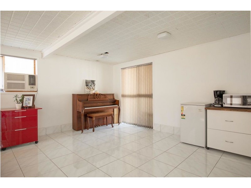 Jindalee QLD 4074