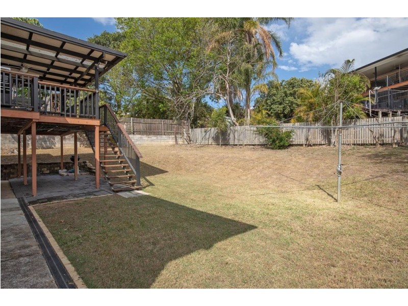 Jindalee QLD 4074
