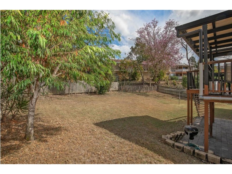 Jindalee QLD 4074