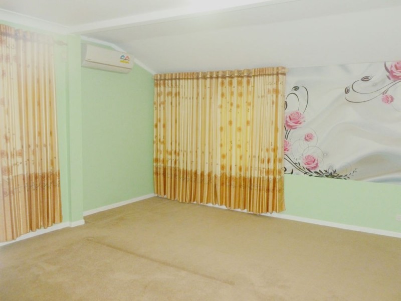 33 Cobbadah Street, Jindalee QLD 4074