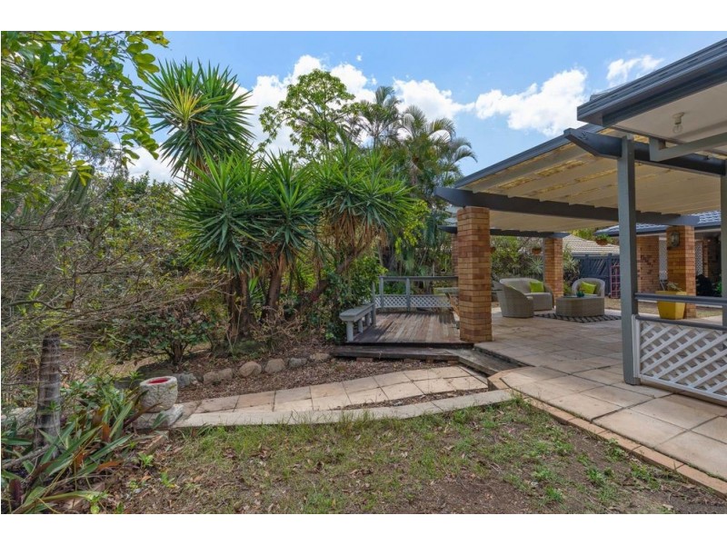 Sinnamon Park QLD 4073