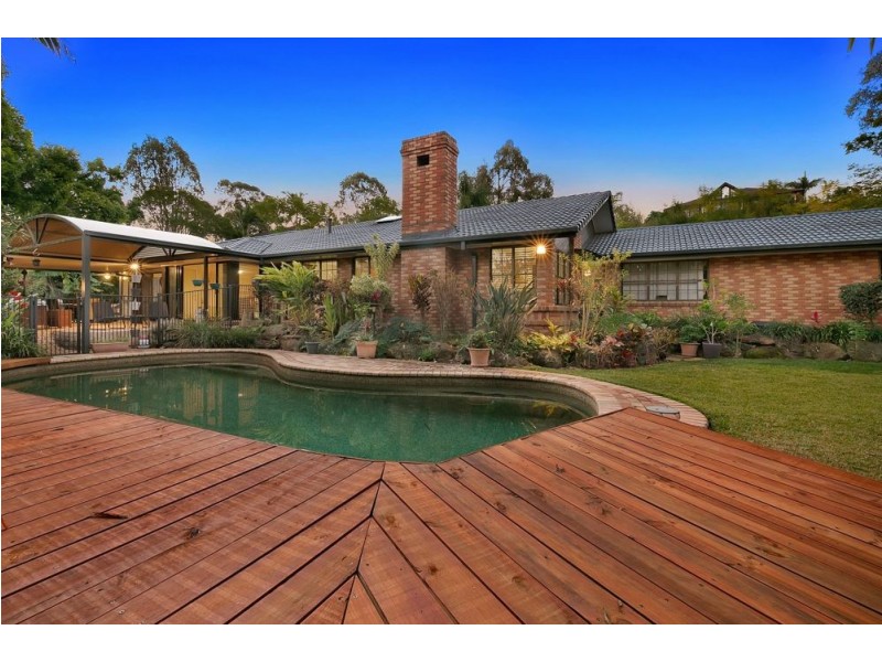 6 Moncrieff Court, Mount Ommaney QLD 4074