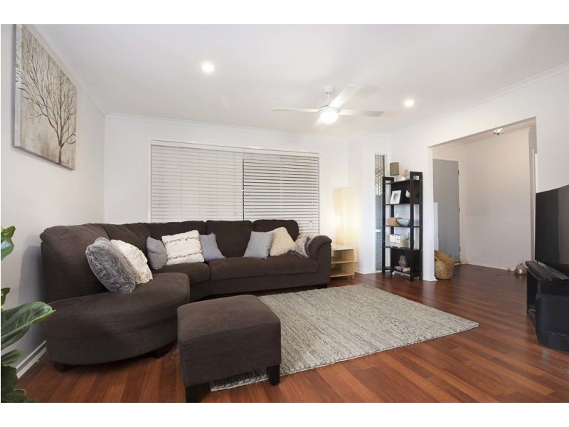 Jindalee QLD 4074