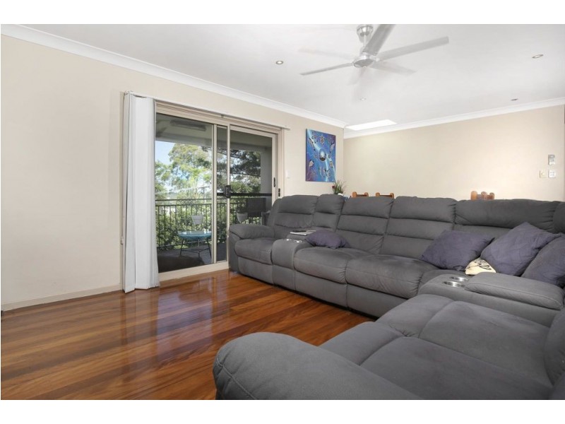 Jindalee QLD 4074