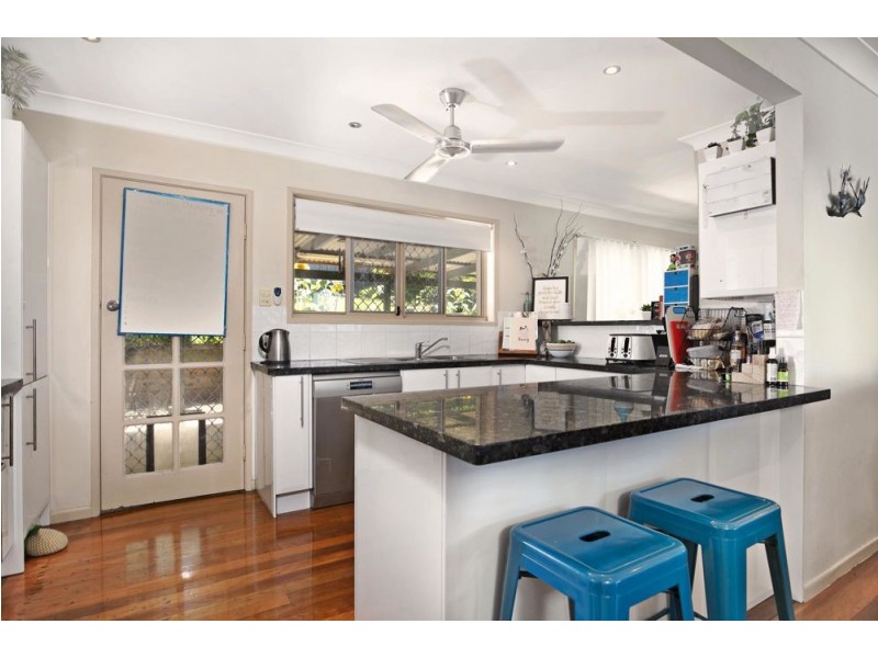 Jindalee QLD 4074