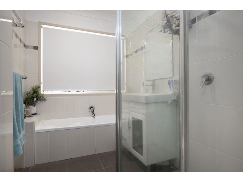 Jindalee QLD 4074