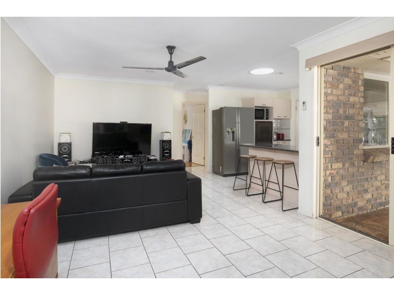 Sinnamon Park QLD 4073