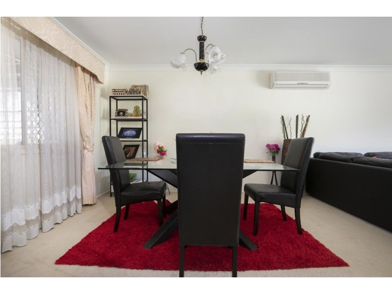 Sinnamon Park QLD 4073