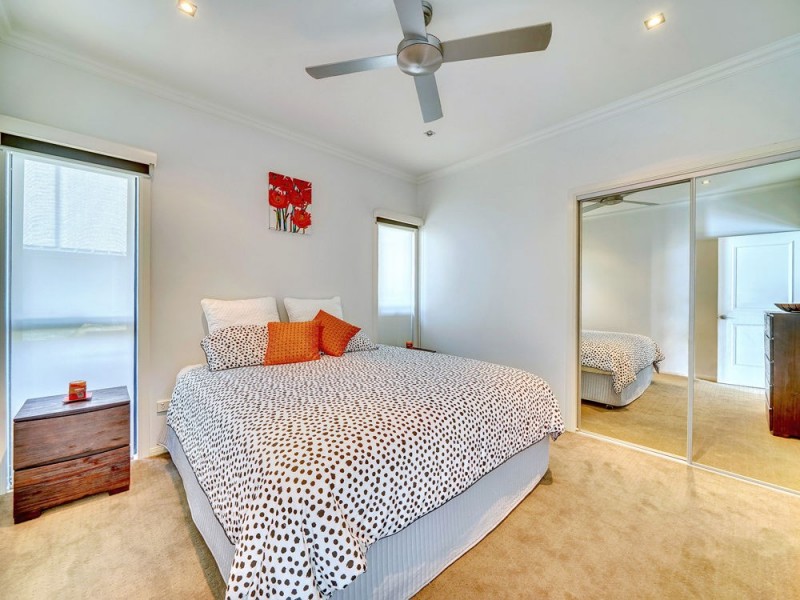 5 La Belle Court, Westlake QLD 4074