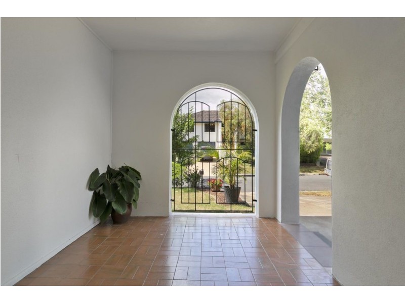 11 Canowie Road, Jindalee QLD 4074