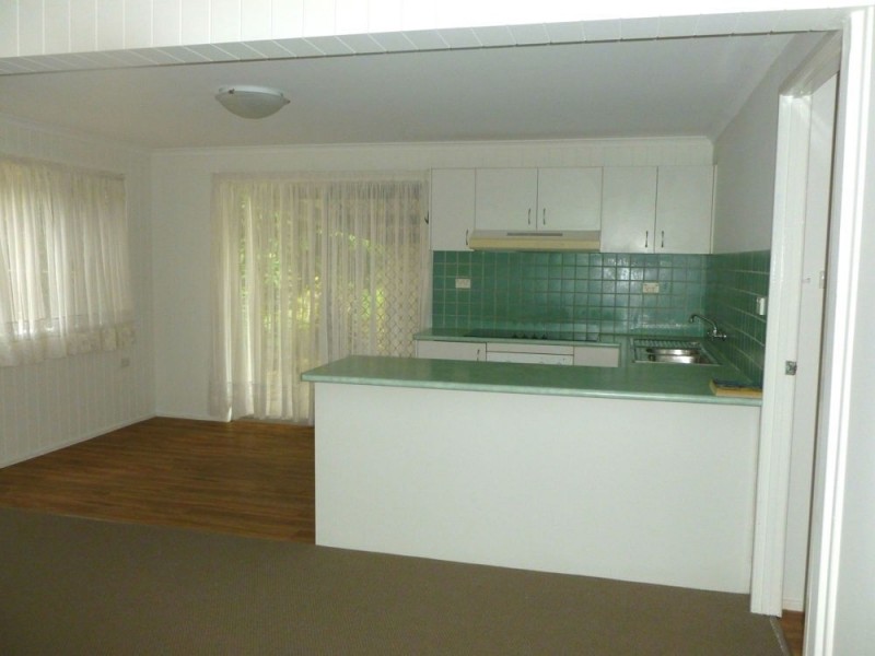 103 Seventeen Mile Rocks Road, Oxley QLD 4075