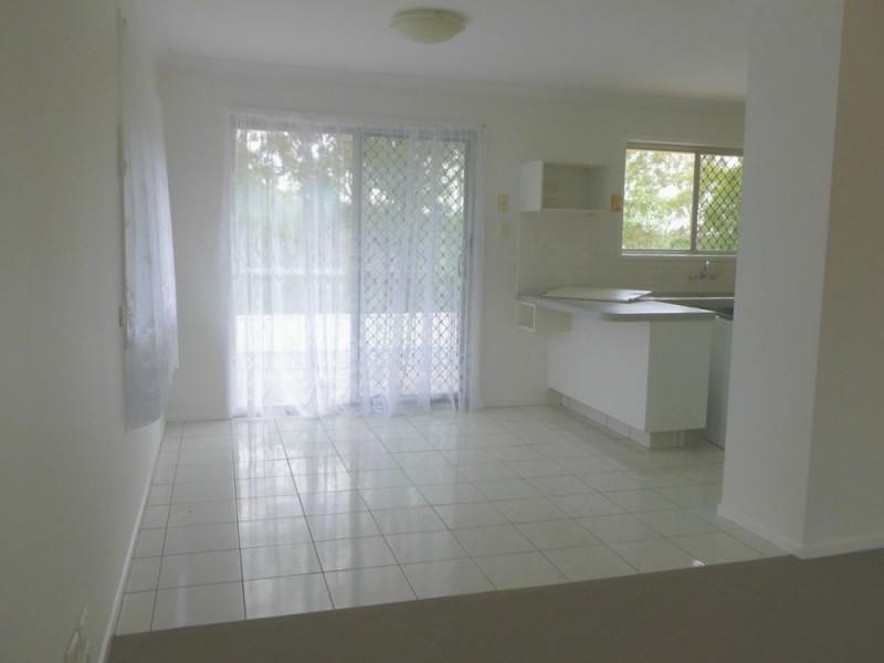 103 Seventeen Mile Rocks Road, Oxley QLD 4075