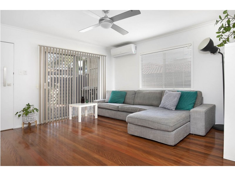 34 ARGYLE STREET, Seventeen Mile Rocks QLD 4073