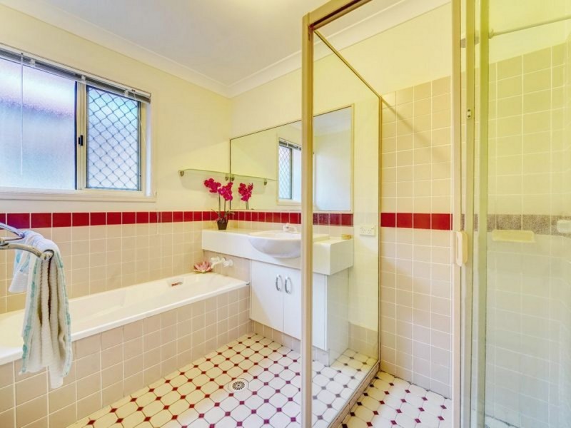 22 Elderslie Place, Forest Lake QLD 4078