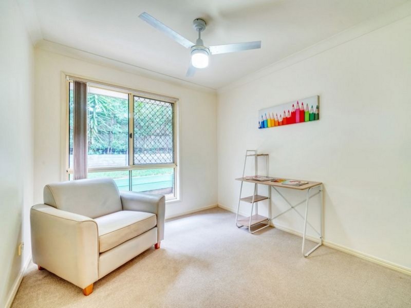 22 Elderslie Place, Forest Lake QLD 4078