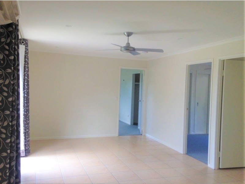 14 Wanata Street, Sinnamon Park QLD 4073