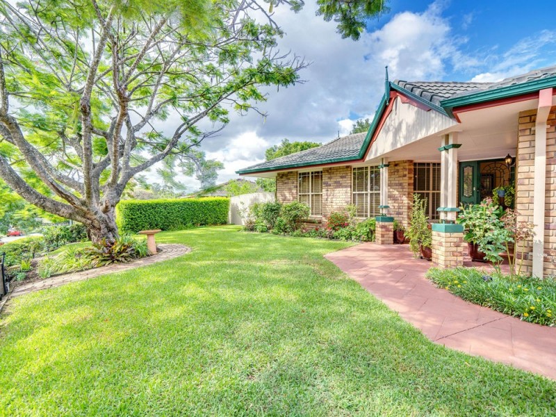 Sinnamon Park QLD 4073