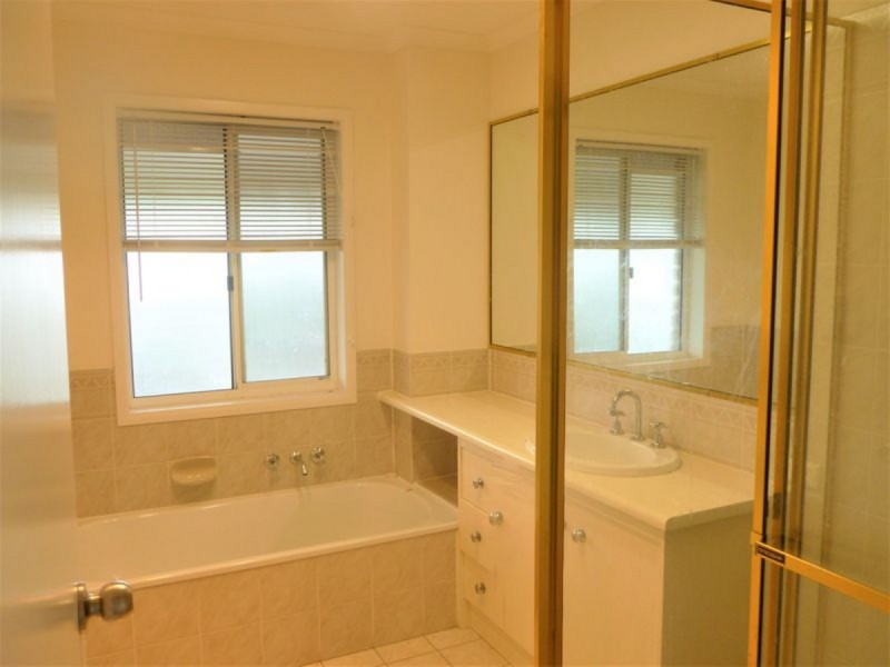 20 Cotter Crescent, Riverhills QLD 4074