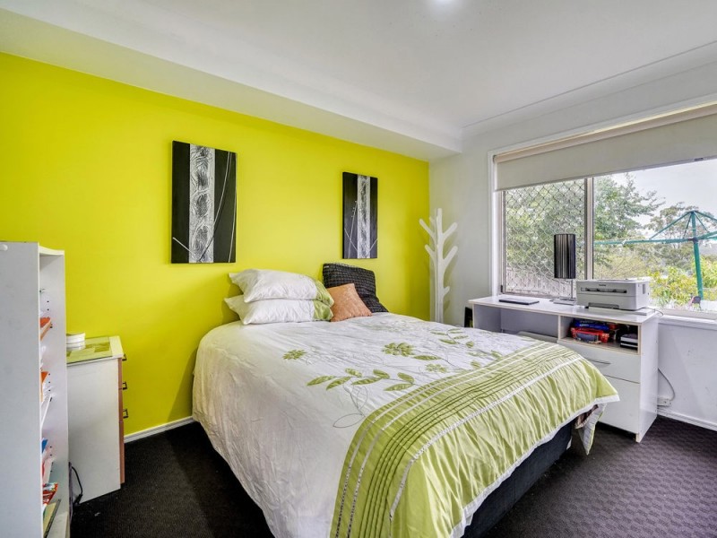 23 Brumby Cct, Sumner QLD 4074