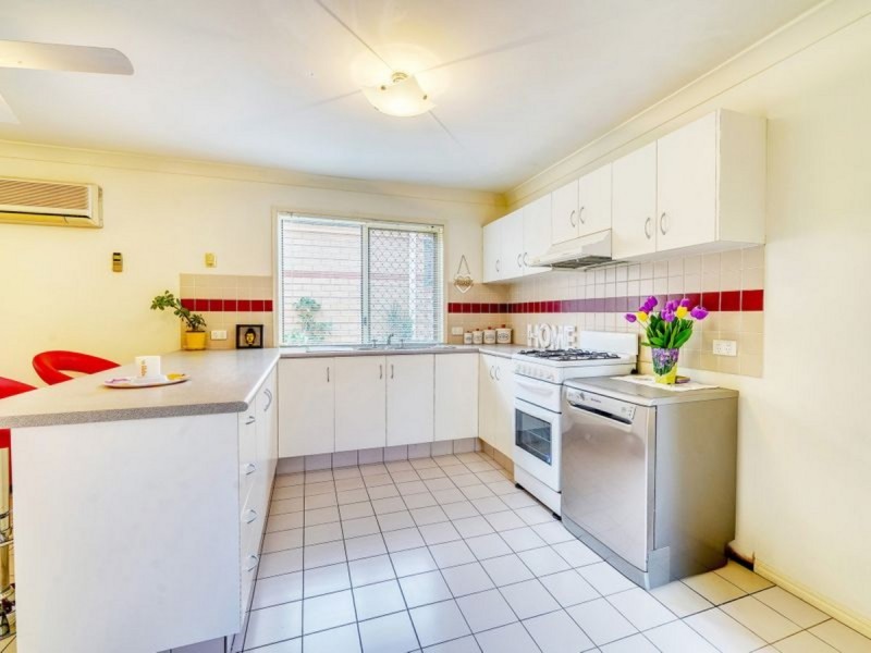 22 Elderslie Place, Forest Lake QLD 4078