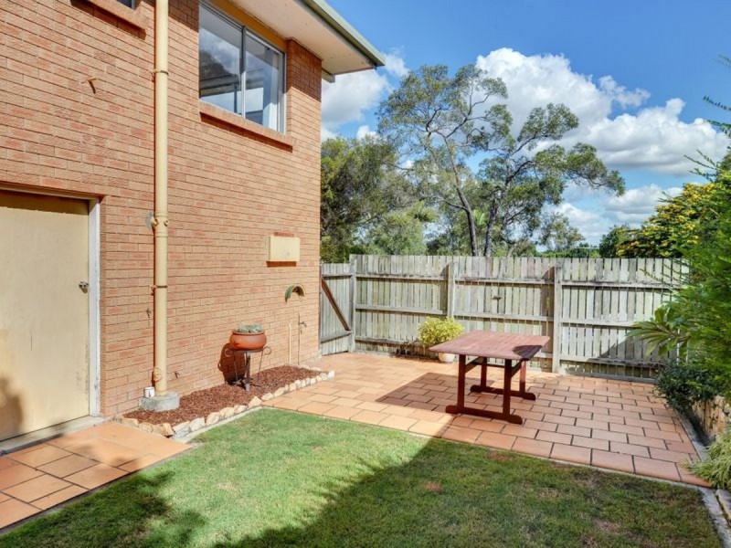 1 Olga Close, Riverhills QLD 4074