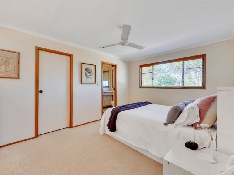 20 Sheoak Street, Middle Park QLD 4074