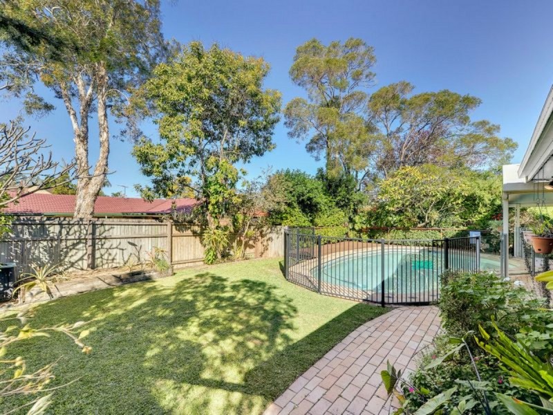 20 Sheoak Street, Middle Park QLD 4074