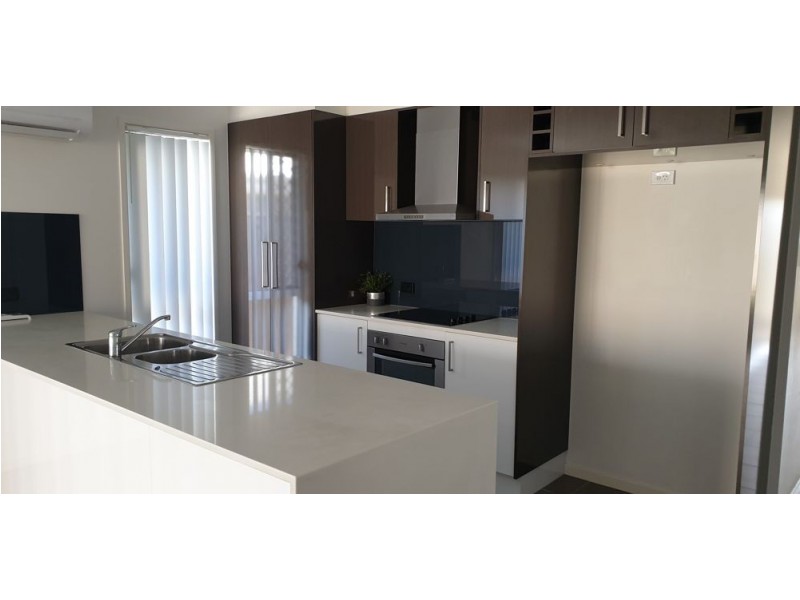 14 Hall Court, Bellbird Park QLD 4300