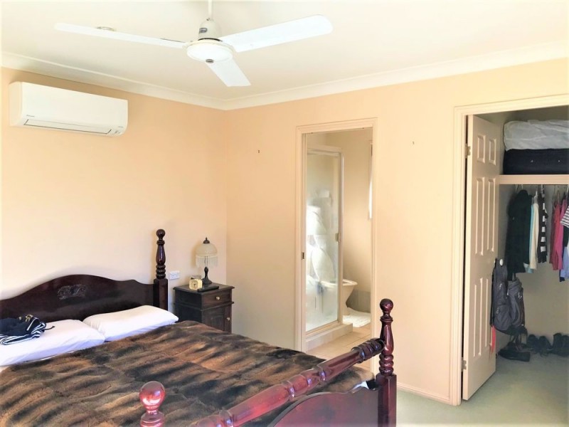 6 Axel Place, Sinnamon Park QLD 4073