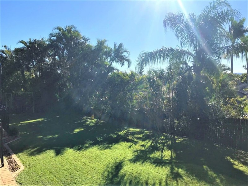 6 Axel Place, Sinnamon Park QLD 4073