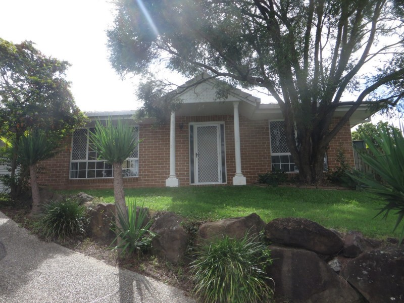 494 Westlake Drive, Riverhills QLD 4074