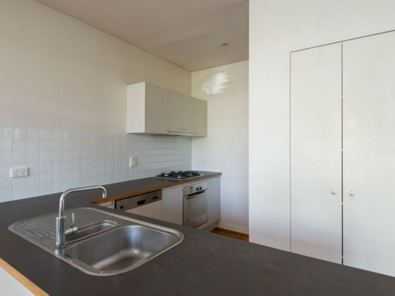 2/87 Sherwood Road, Toowong QLD 4066