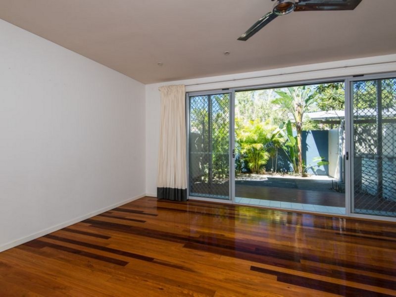 2/87 Sherwood Road, Toowong QLD 4066