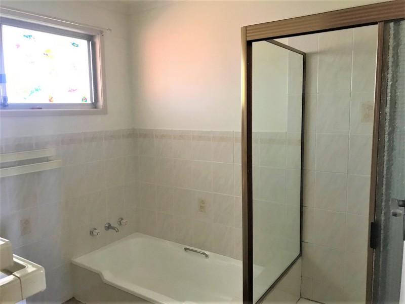 19 Gunnin, Fig Tree Pocket QLD 4069