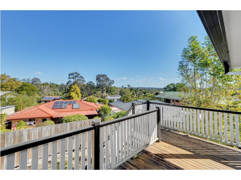 4 Pallinup Street, Riverhills QLD 4074